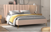Le cadre de lit de Wingback a tapissé le Roi crème Size de tissu