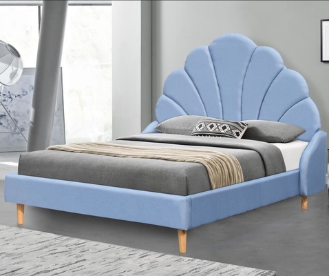 Le Roi Bed du Roi Size Linen Upholstered