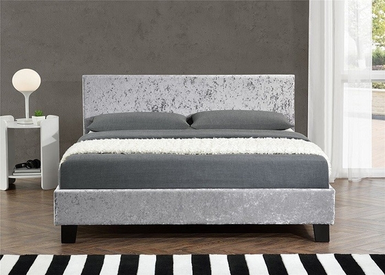 La taille de la Reine SF833 a tapissé la tête de lit de Grey Crush Velvet Fabric With de cadre de lit