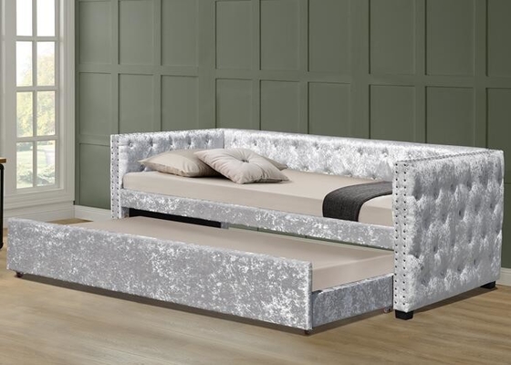 Daybed de roulette tapissé par velours d'écrasement