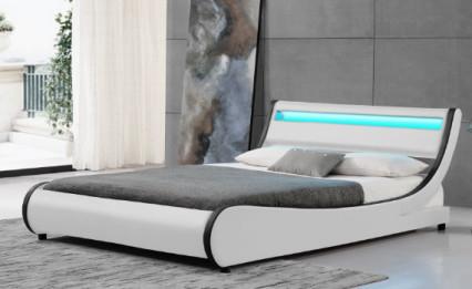 Le tissu LED d'unité centrale a tapissé le Roi fort confortable Size de couleur blanche de cadre de lit