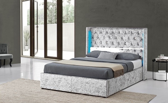 Fabricants de lit de Grey Crushed Velvet Fabric Upholstered avec la LED et Crystal Buttons