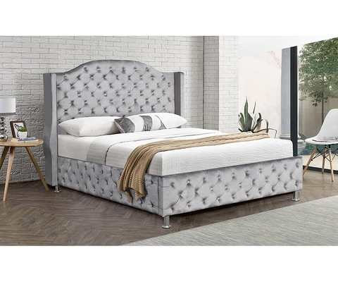 Le bouton argenté adapté aux besoins du client de Grey Upholstered Bed Velvet Fabric a orné la haute tête de lit