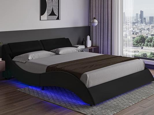 Lit rembourrée avec plafond en cuir en PU, cadre de lit en PU avec lumières LED