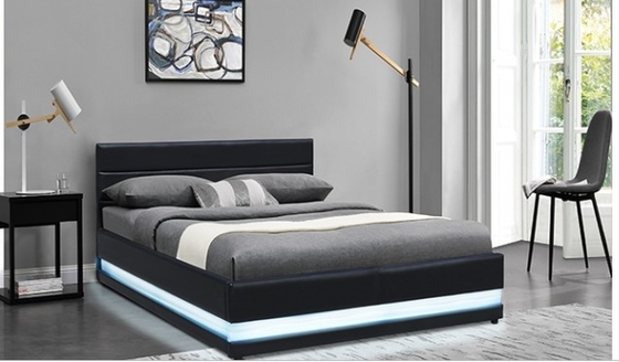 Accueil Meubles grandeur reine Lit plat rembourrée avec lumière LED