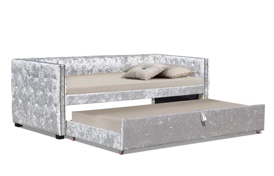 Daybed de roulette tapissé par velours d'écrasement